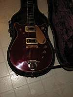 Gretsch Jet Firebird 1963 red in case.jpg